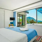 Willa Uezuemlue 2 Bedroom Secluded With Private Pool Hot Tub *