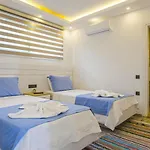 Willa Uezuemlue 2 Bedroom Secluded With Private Pool Hot Tub Kalkan