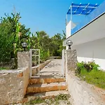 Uezuemlue 2 Bedroom Secluded With Private Pool Hot Tub Kalkan