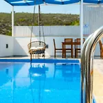 Uezuemlue 2 Bedroom Secluded With Private Pool Hot Tub Willa