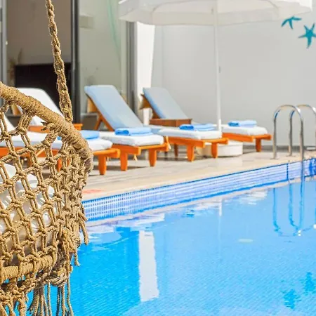 Villa Uezuemlue 2 Bedroom Secluded With Private Pool Hot Tub Kalkan