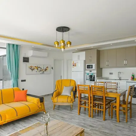 Villa Uezuemlue 2 Bedroom Secluded With Private Pool Hot Tub