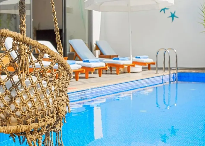Villa Uezuemlue 2 Bedroom Secluded With Private Pool Hot Tub Kalkan