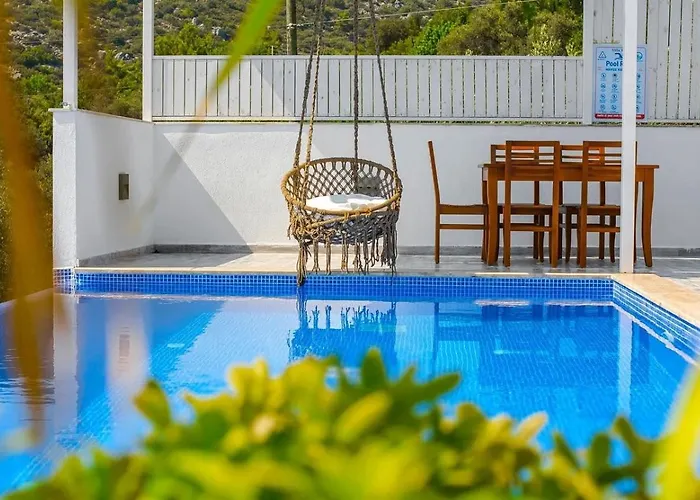Uezuemlue 2 Bedroom Secluded With Private Pool Hot Tub * Kalkan