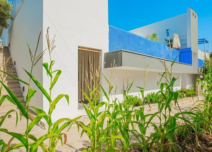 Uezuemlue 2 Bedroom Secluded With Private Pool Hot Tub Kalkan